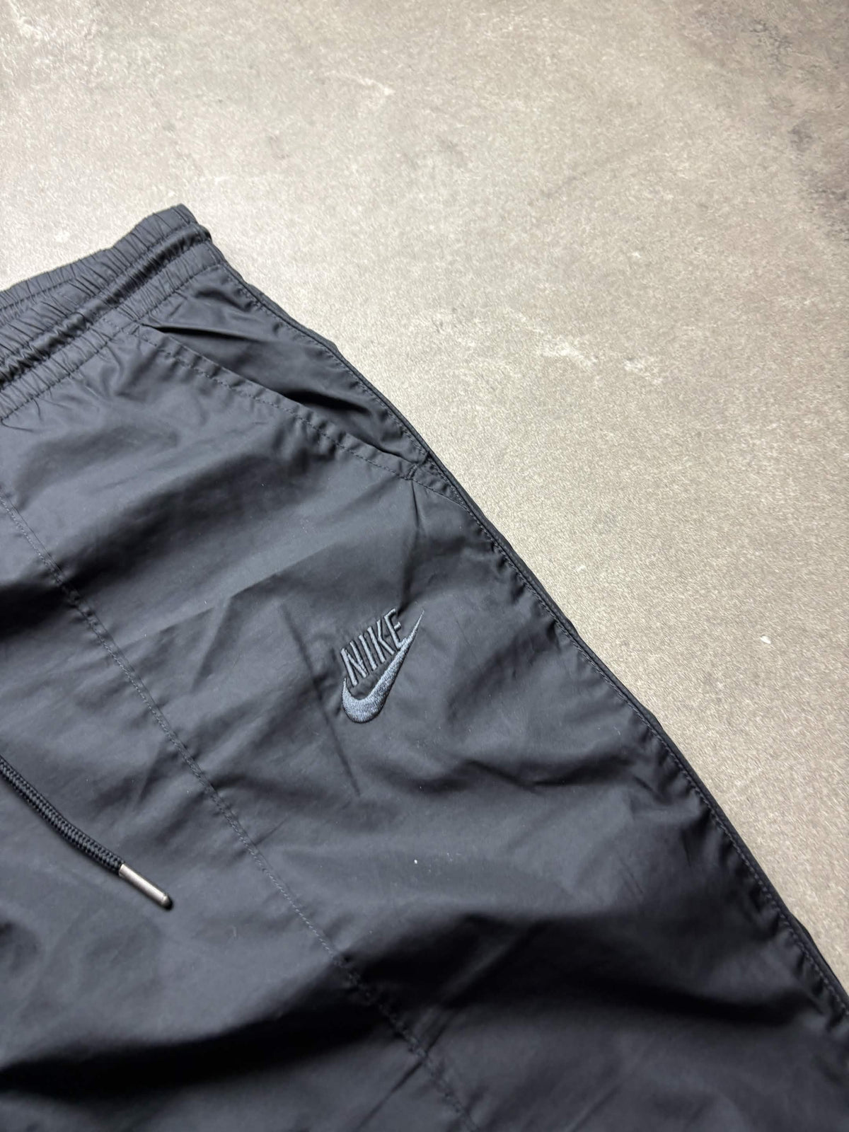 Vintage Nike Trackpants (XL)