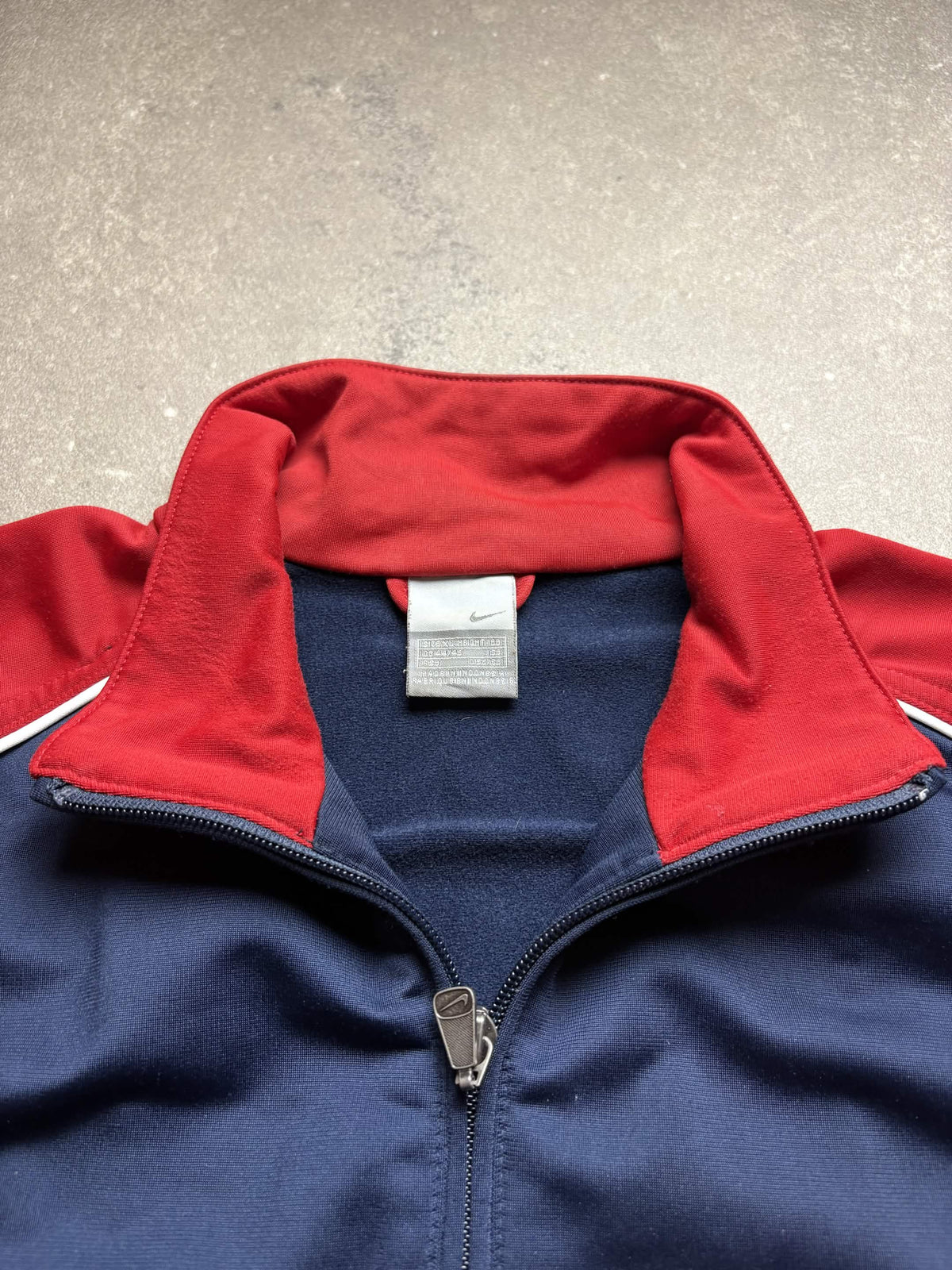 Vintage Nike Zipper (XL)
