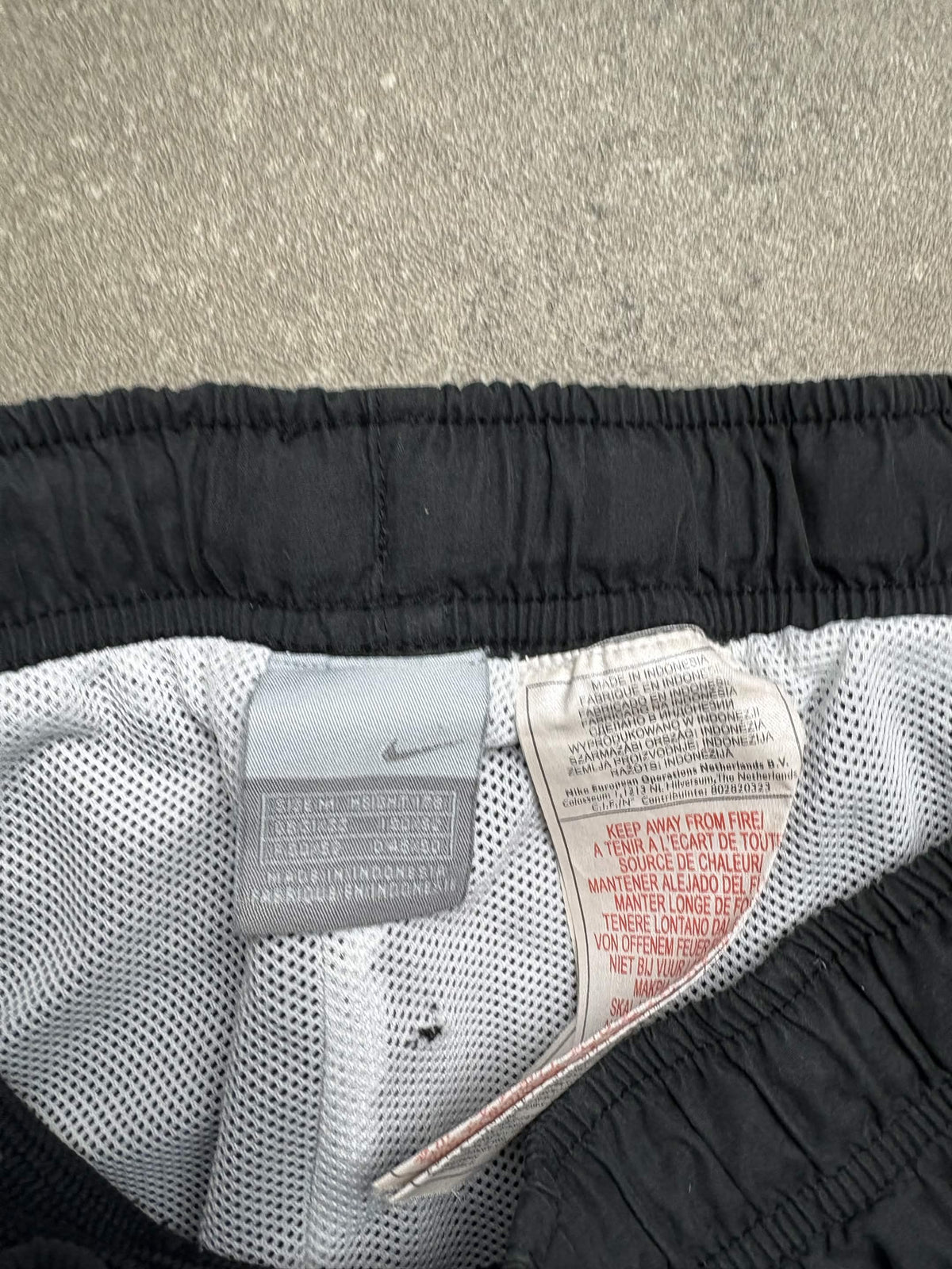 Vintage Nike Trackpants (M)