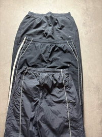 Trackpants