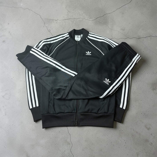Adidas Tracksuit (XS)